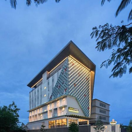 Maxonehotels At Kota Harapan Indah-بيكاسي المظهر الخارجي الصورة